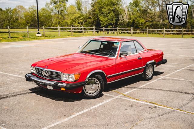 used 1986 Mercedes-Benz 560SL car, priced at $17,000