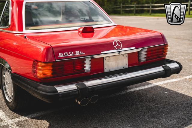 used 1986 Mercedes-Benz 560SL car, priced at $17,000