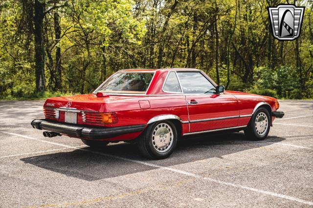 used 1986 Mercedes-Benz 560SL car, priced at $17,000