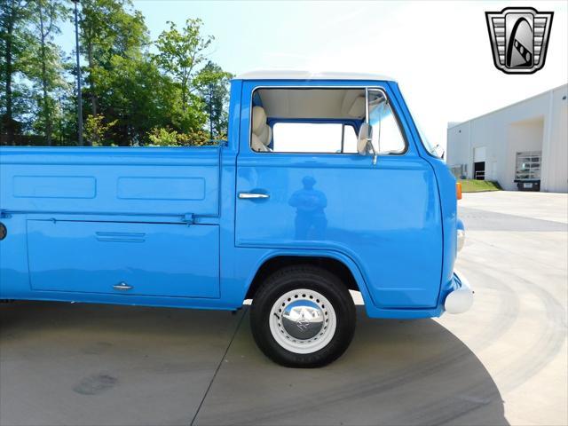 used 1992 Volkswagen Type 2 car, priced at $53,000