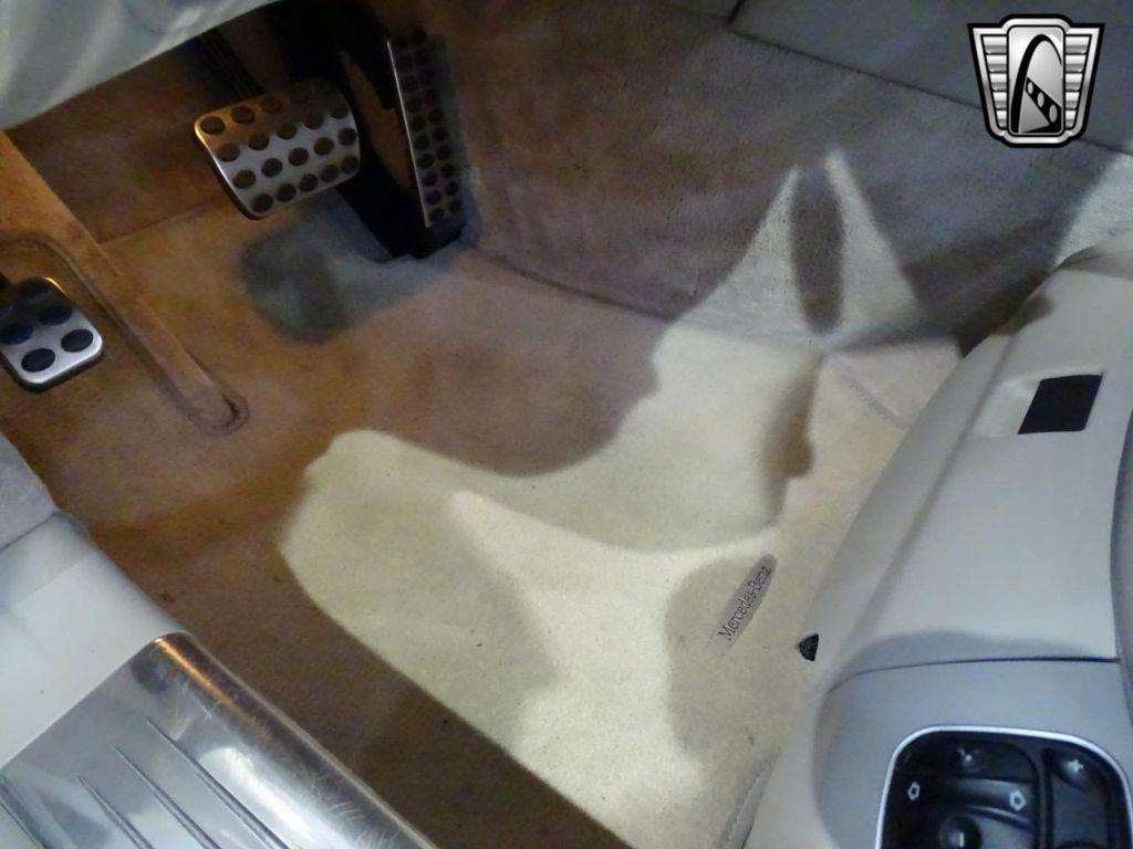 used 2007 Mercedes-Benz SL-Class car, priced at $14,500