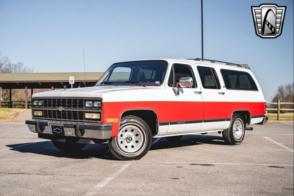 used 1991 Chevrolet Suburban car, priced at $28,000