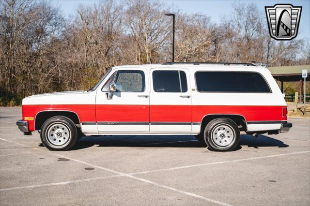 used 1991 Chevrolet Suburban car, priced at $32,000