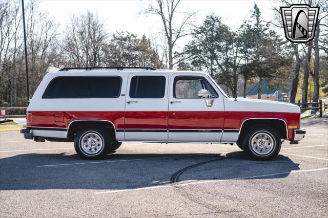 used 1991 Chevrolet Suburban car, priced at $32,000
