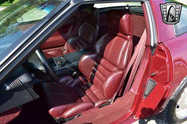 used 1993 Chevrolet Corvette car, priced at $33,000