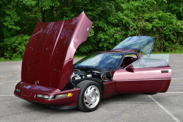 used 1993 Chevrolet Corvette car, priced at $33,000