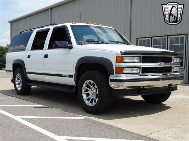 used 1997 Chevrolet Suburban car, priced at $20,000