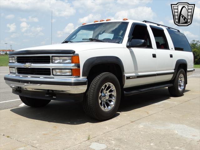 used 1997 Chevrolet Suburban car, priced at $20,000