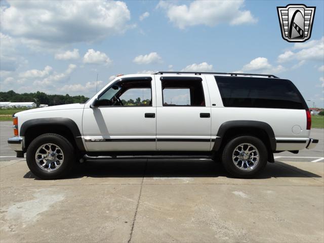 used 1997 Chevrolet Suburban car, priced at $20,000