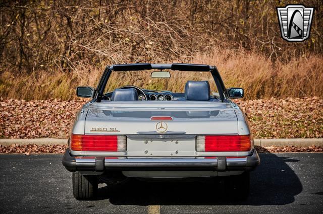 used 1988 Mercedes-Benz 560SL car, priced at $22,500