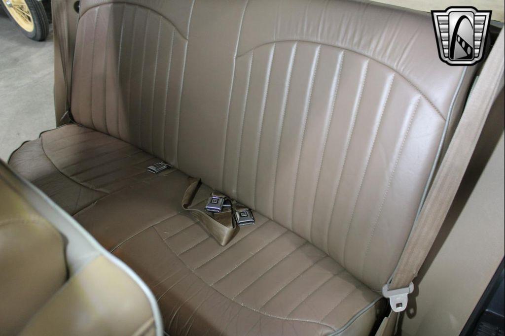 used 1993 Buick Roadmaster car, priced at $12,000