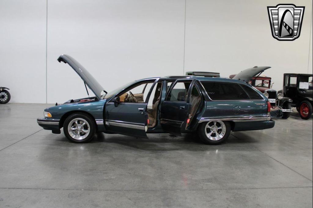 used 1993 Buick Roadmaster car, priced at $12,000