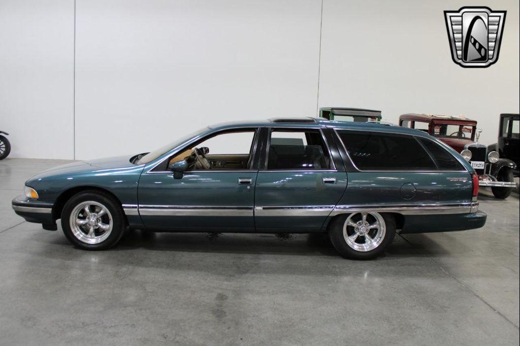 used 1993 Buick Roadmaster car, priced at $12,000