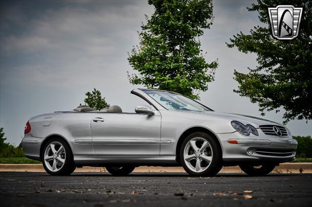 used 2005 Mercedes-Benz CLK-Class car, priced at $10,500