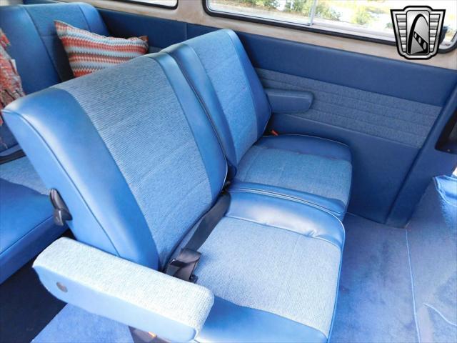 used 1986 Volkswagen Vanagon car, priced at $19,000