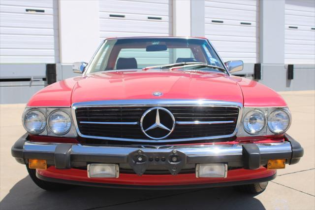 used 1986 Mercedes-Benz 560SL car, priced at $25,000