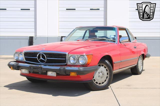 used 1986 Mercedes-Benz 560SL car, priced at $25,000