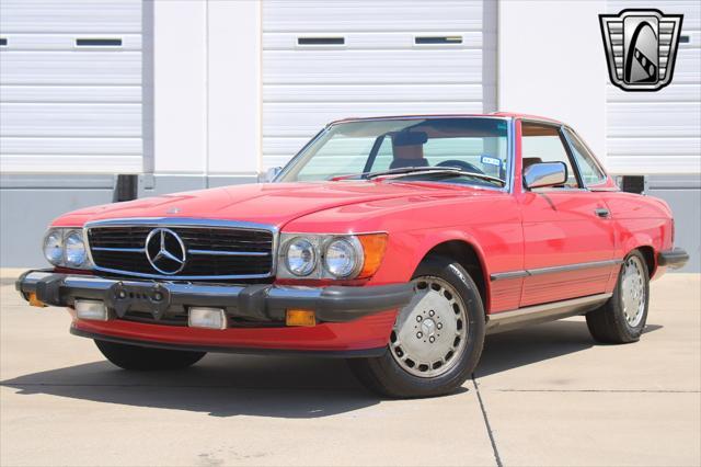 used 1986 Mercedes-Benz 560SL car, priced at $25,000