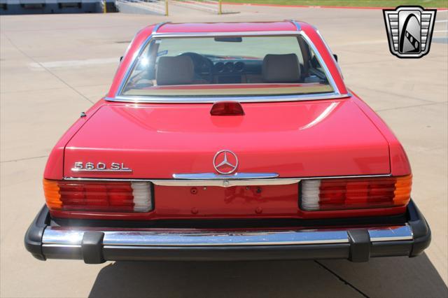 used 1986 Mercedes-Benz 560SL car, priced at $25,000