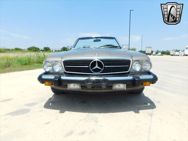 used 1987 Mercedes-Benz 560SL car, priced at $30,000