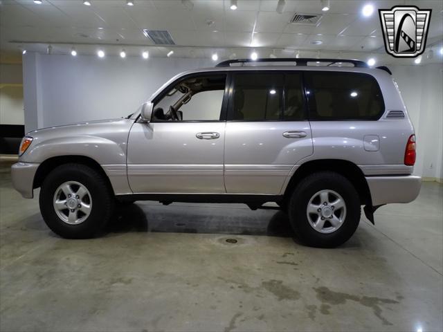 used 2000 Toyota Land Cruiser car, priced at $31,000