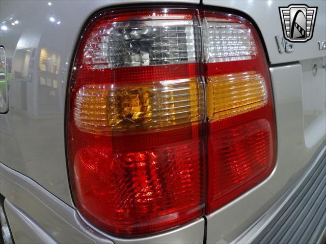 used 2000 Toyota Land Cruiser car, priced at $31,000