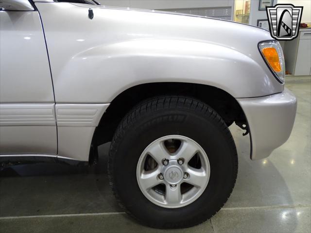 used 2000 Toyota Land Cruiser car, priced at $31,000