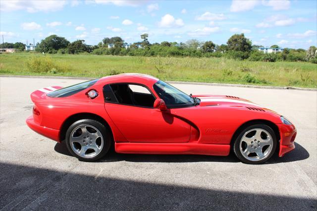 used 2002 Dodge Viper car, priced at $85,000