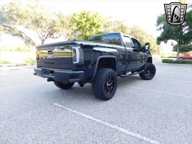 used 2015 GMC Sierra 1500 car, priced at $30,000