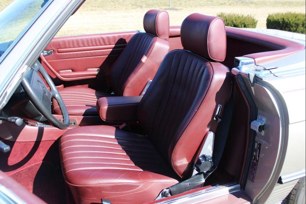 used 1989 Mercedes-Benz 560SL car, priced at $53,000