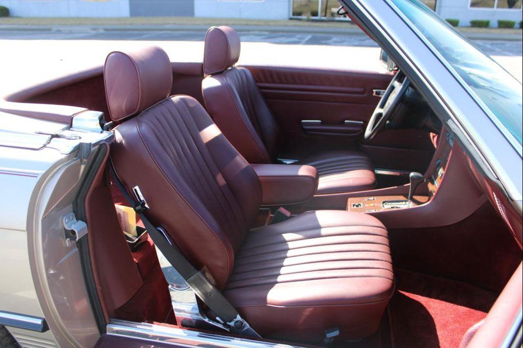 used 1989 Mercedes-Benz 560SL car, priced at $53,000