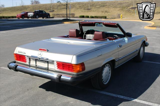 used 1989 Mercedes-Benz 560SL car, priced at $59,000