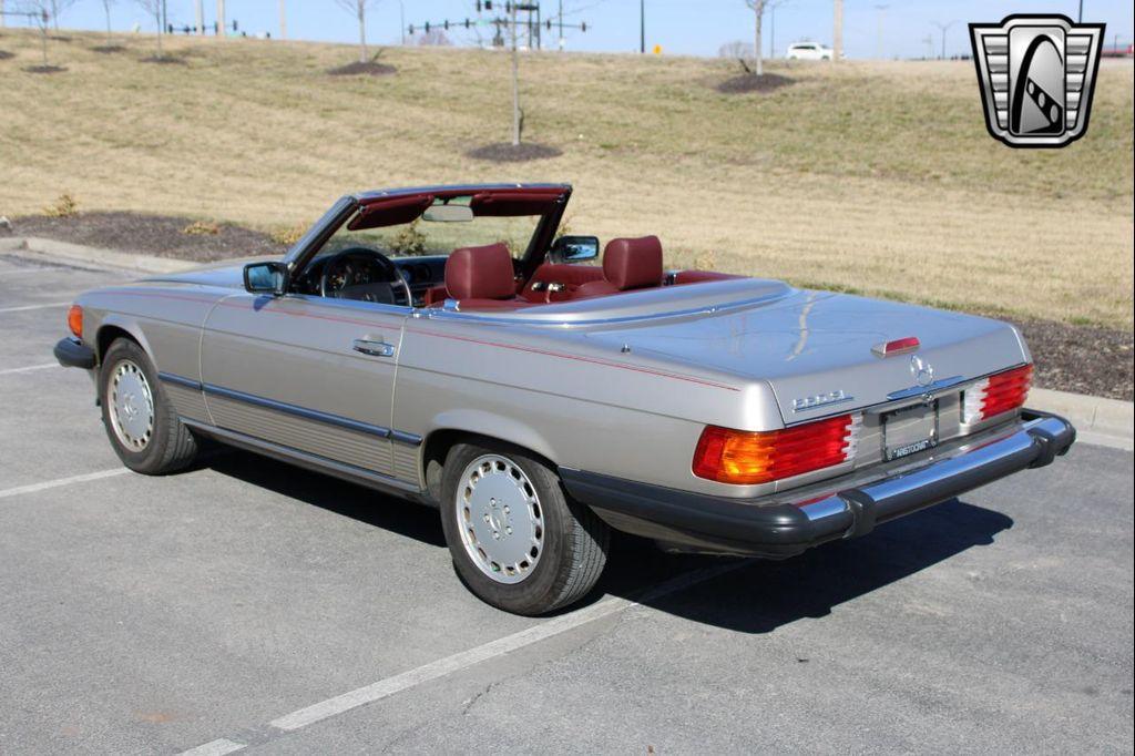 used 1989 Mercedes-Benz 560SL car, priced at $53,000