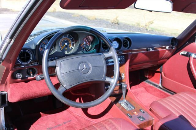 used 1989 Mercedes-Benz 560SL car, priced at $59,000