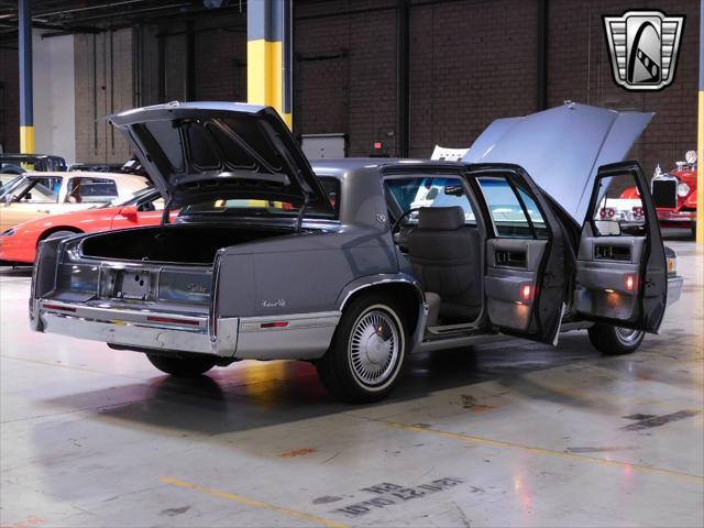 used 1993 Cadillac DeVille car, priced at $9,000