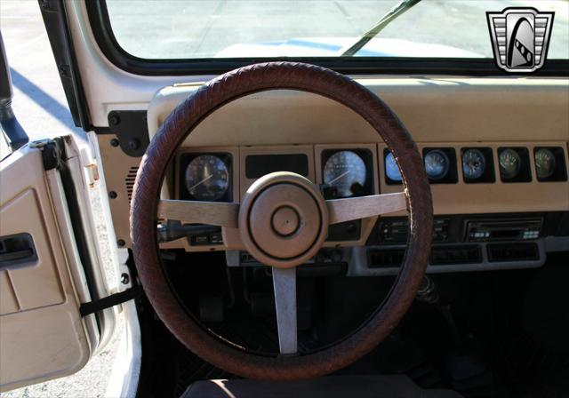 used 1991 Jeep Wrangler car, priced at $14,500