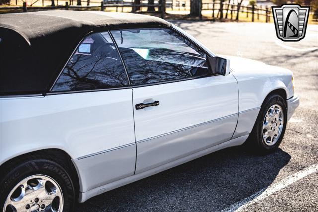 used 1995 Mercedes-Benz E-Class car, priced at $18,000