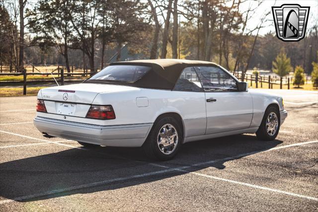 used 1995 Mercedes-Benz E-Class car, priced at $18,000