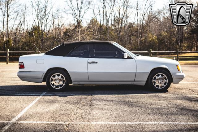 used 1995 Mercedes-Benz E-Class car, priced at $18,000