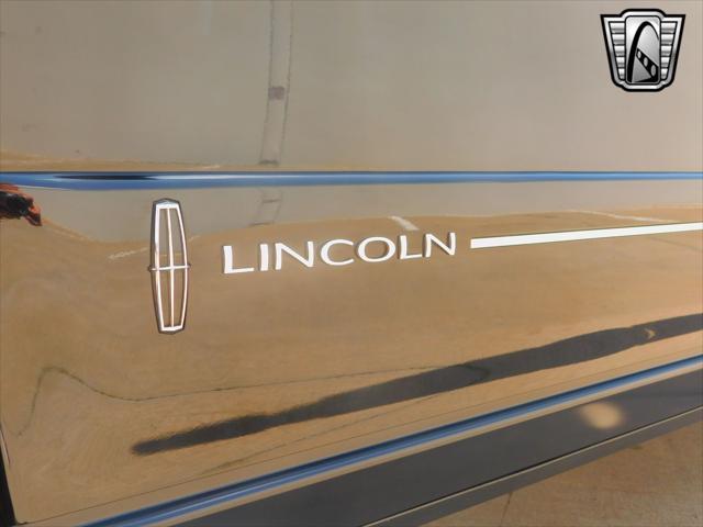 used 2002 Lincoln Blackwood car, priced at $21,000