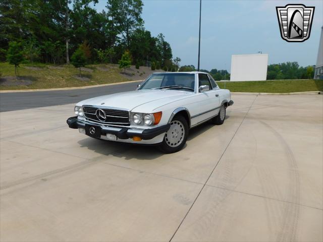 used 1986 Mercedes-Benz 560SL car, priced at $36,000