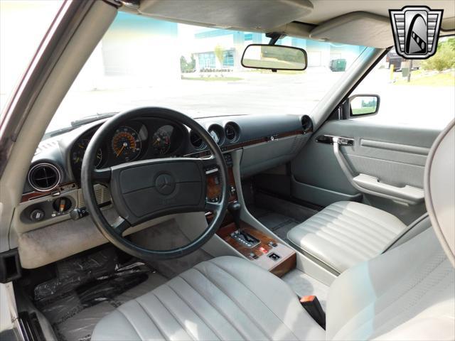 used 1986 Mercedes-Benz 560SL car, priced at $36,000