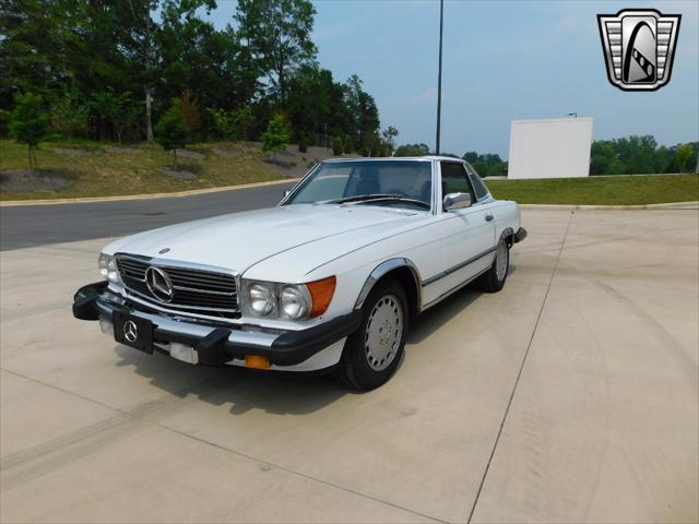 used 1986 Mercedes-Benz 560SL car, priced at $36,000