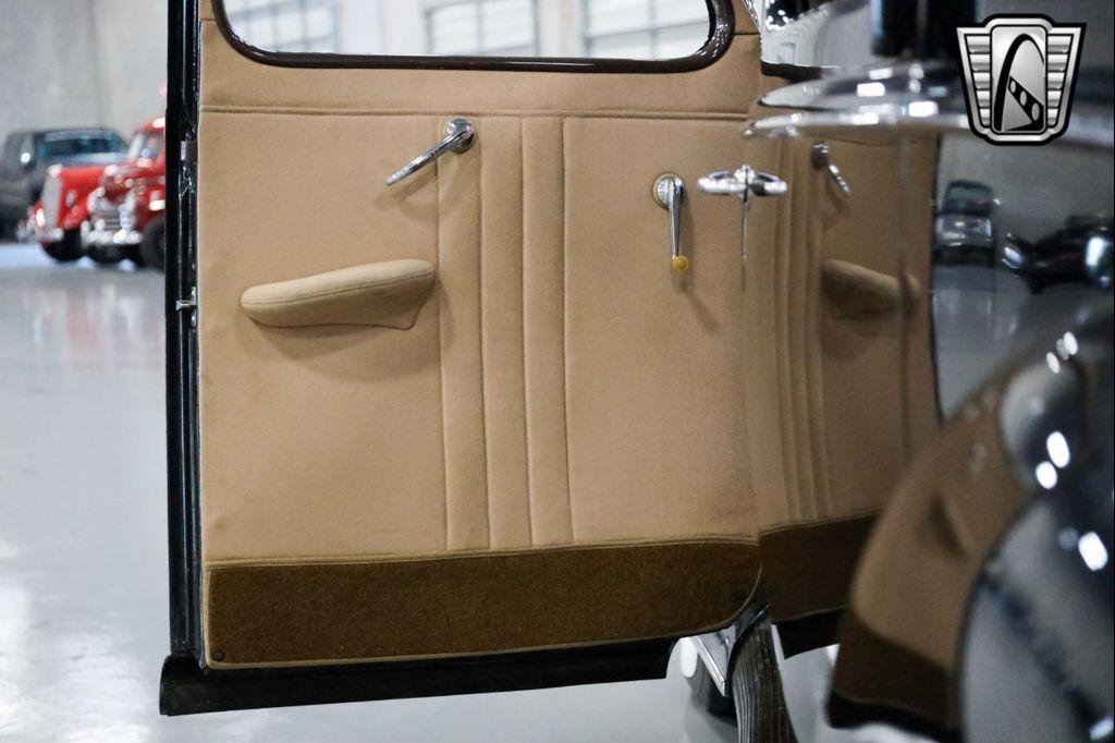 used 1939 Lincoln Zephyr car, priced at $31,000