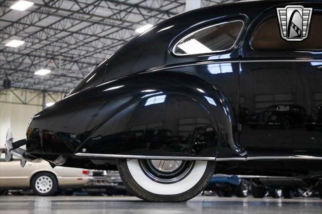 used 1939 Lincoln Zephyr car, priced at $31,000