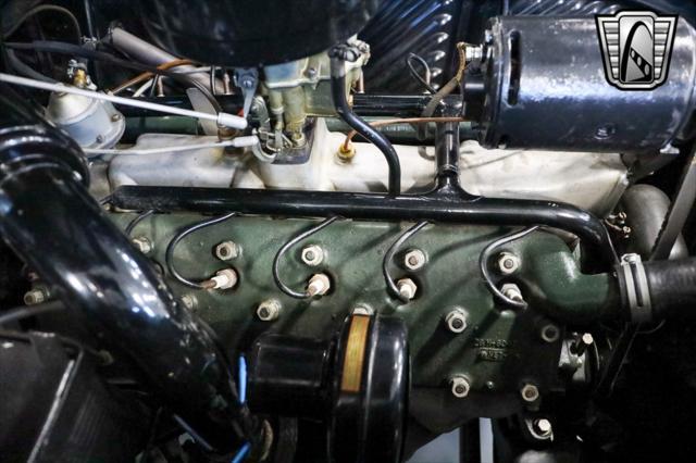 used 1939 Lincoln Zephyr car, priced at $31,000
