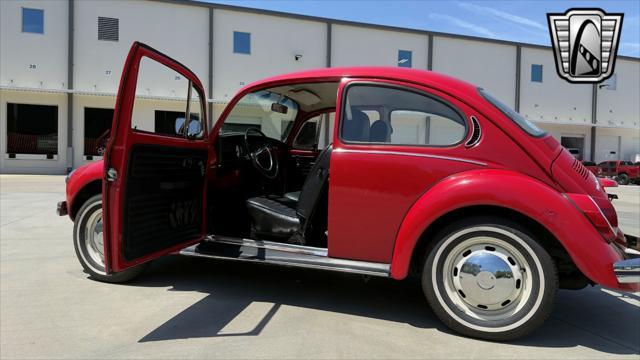 used 1971 Volkswagen Super Beetle car, priced at $12,000