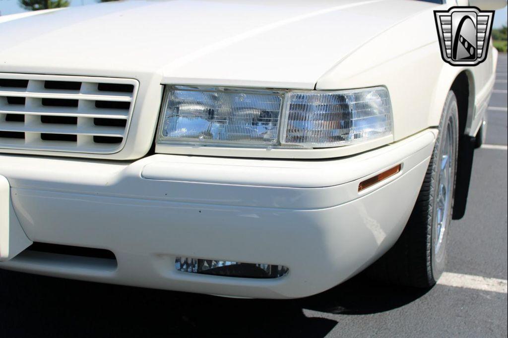 used 2002 Cadillac Eldorado car, priced at $8,500