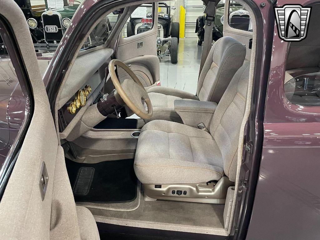 used 1947 Ford Deluxe car, priced at $32,000