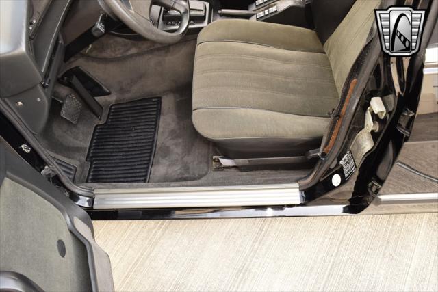 used 1985 BMW 528 car, priced at $20,000